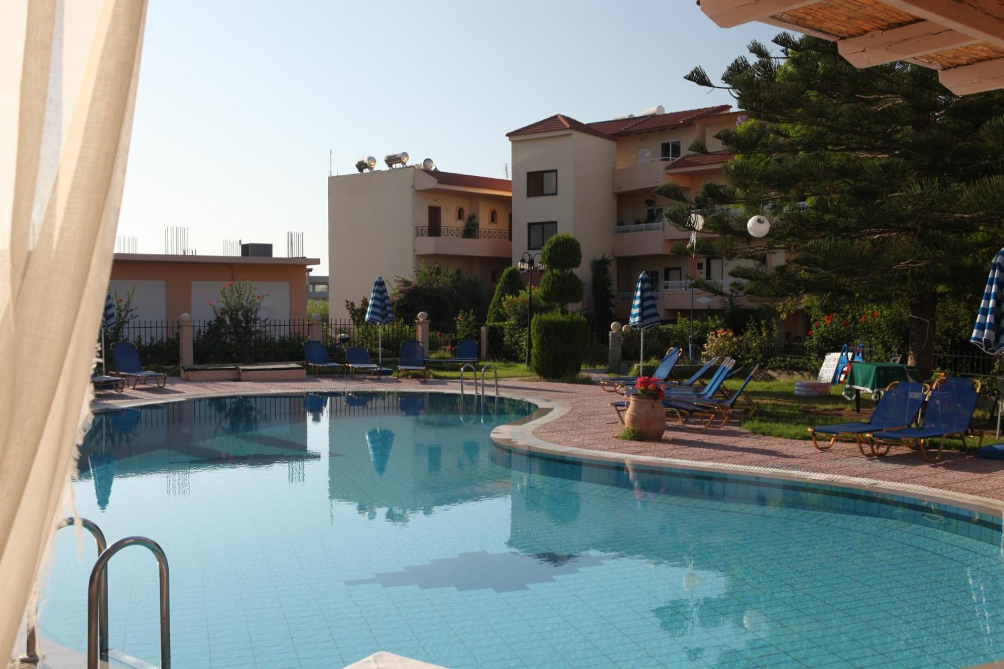 Lyristis Dinos Studios & Apartments Faliraki Exterior photo