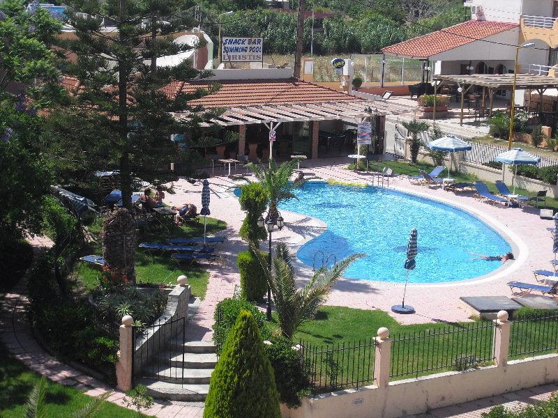 Lyristis Dinos Studios & Apartments Faliraki Exterior photo